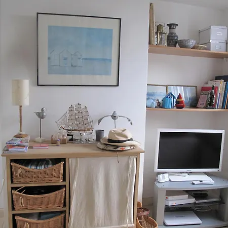 La Maison Bleue, Authentique Et Charmante Maison De Pecheur *